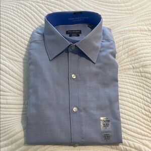 Van Heusen Blue Dress Shirt with Classic Collar